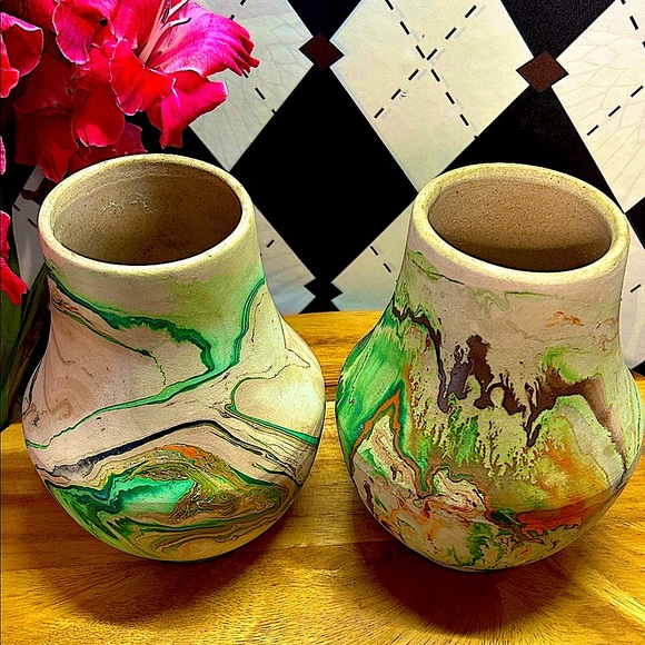 Namadji USA Multicolor Earth-Tone Pottery Vase - Picture 8 of 17